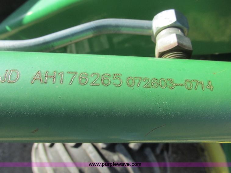 image for item J2324 John Deere LV2210 tractor