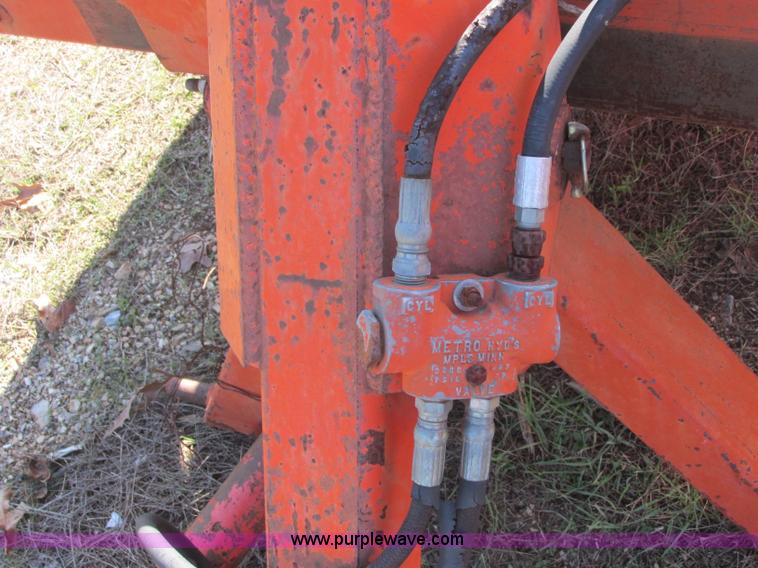 image for item J2325 Savage 6100 harvester