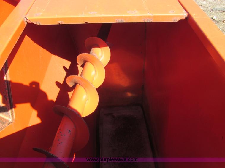 image for item J2325 Savage 6100 harvester