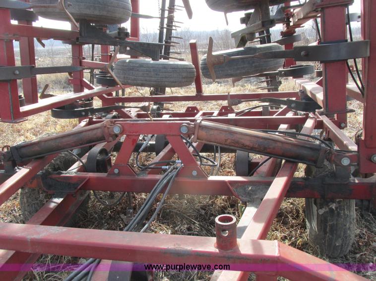 image for item K2018 1995 Kent Series V field cultivator