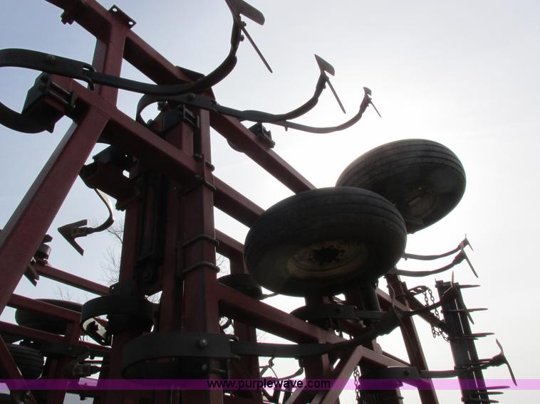 image for item K2018 1995 Kent Series V field cultivator