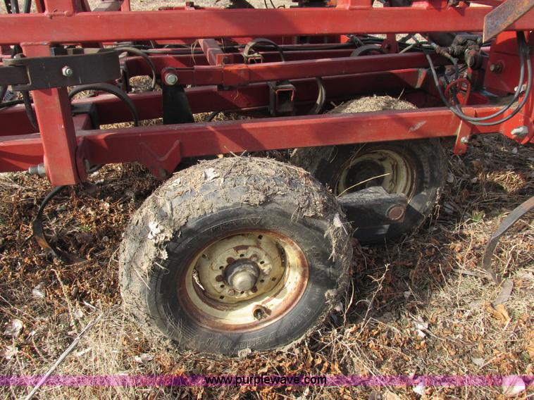 image for item K2018 1995 Kent Series V field cultivator