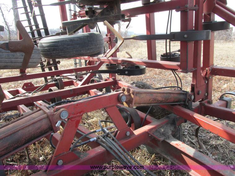 image for item K2018 1995 Kent Series V field cultivator