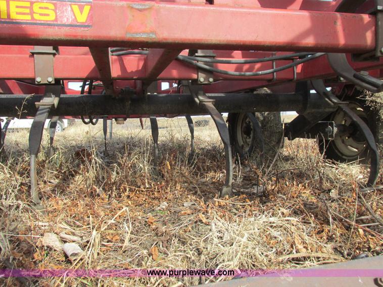 image for item K2018 1995 Kent Series V field cultivator