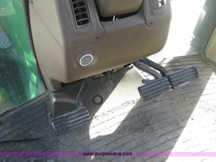 image for item K2787 2008 John Deere 7830 MFWD tractor