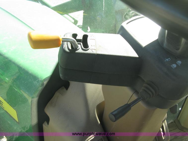 image for item K2787 2008 John Deere 7830 MFWD tractor