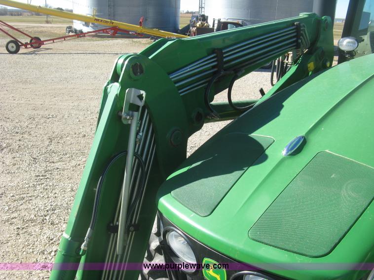 image for item K2787 2008 John Deere 7830 MFWD tractor