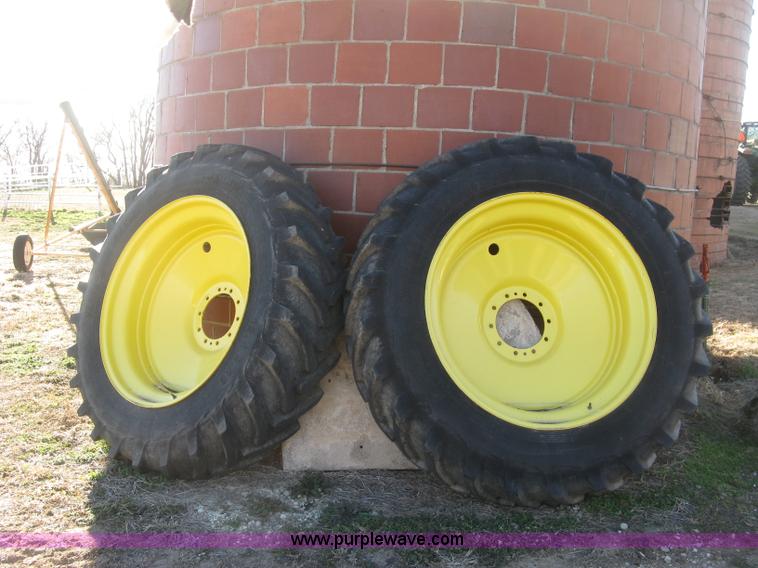 image for item K2787 2008 John Deere 7830 MFWD tractor