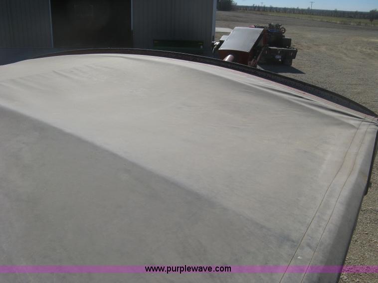 image for item K2792 2013 J&M 375ST SpeedTender trailer