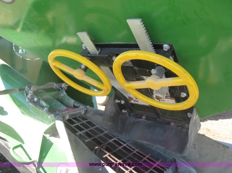 image for item K2793 2011 J&M 375ST Speed Tender trailer