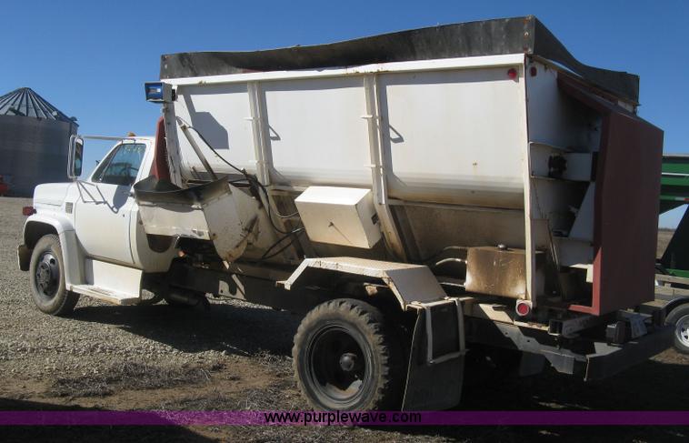 image for item K2795 1973 Chevrolet C60 feed truck