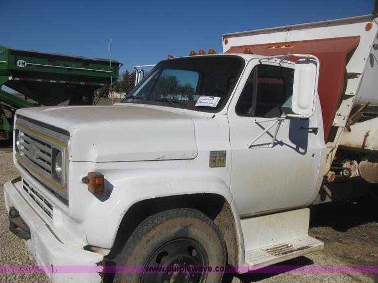 image for item K2795 1973 Chevrolet C60 feed truck