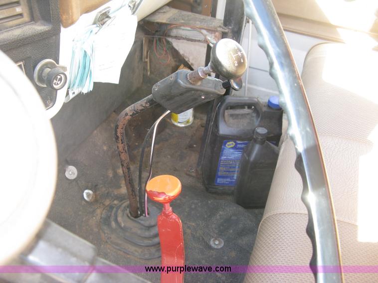 image for item K2795 1973 Chevrolet C60 feed truck