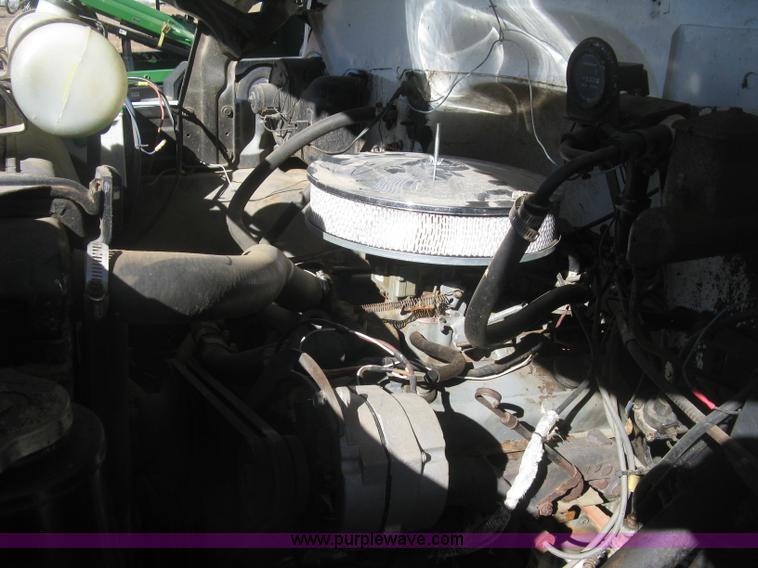 image for item K2795 1973 Chevrolet C60 feed truck