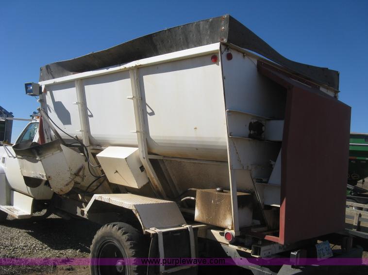 image for item K2795 1973 Chevrolet C60 feed truck