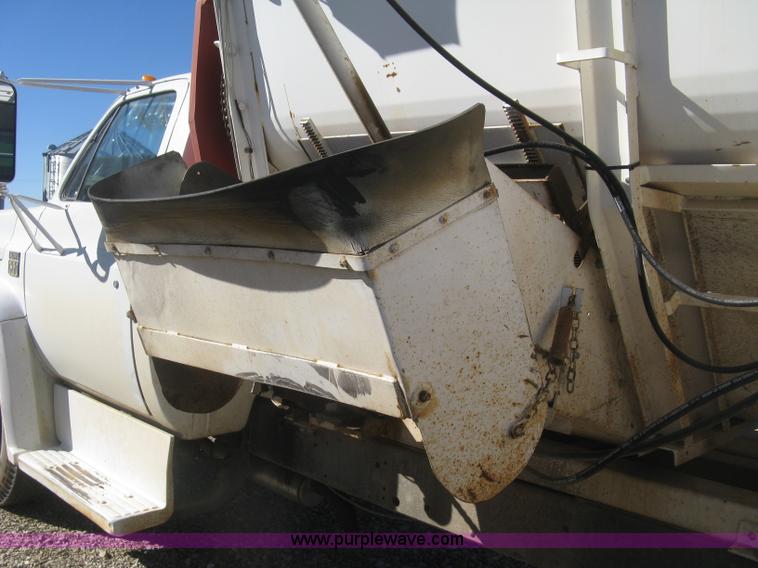 image for item K2795 1973 Chevrolet C60 feed truck