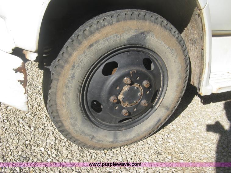 image for item K2795 1973 Chevrolet C60 feed truck