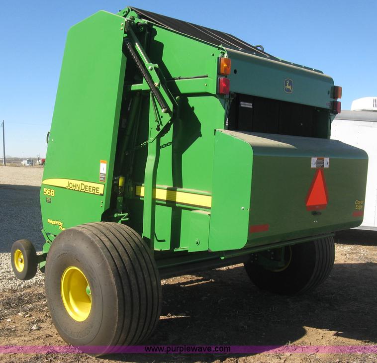 image for item K2798 2012 John Deere 568 round baler