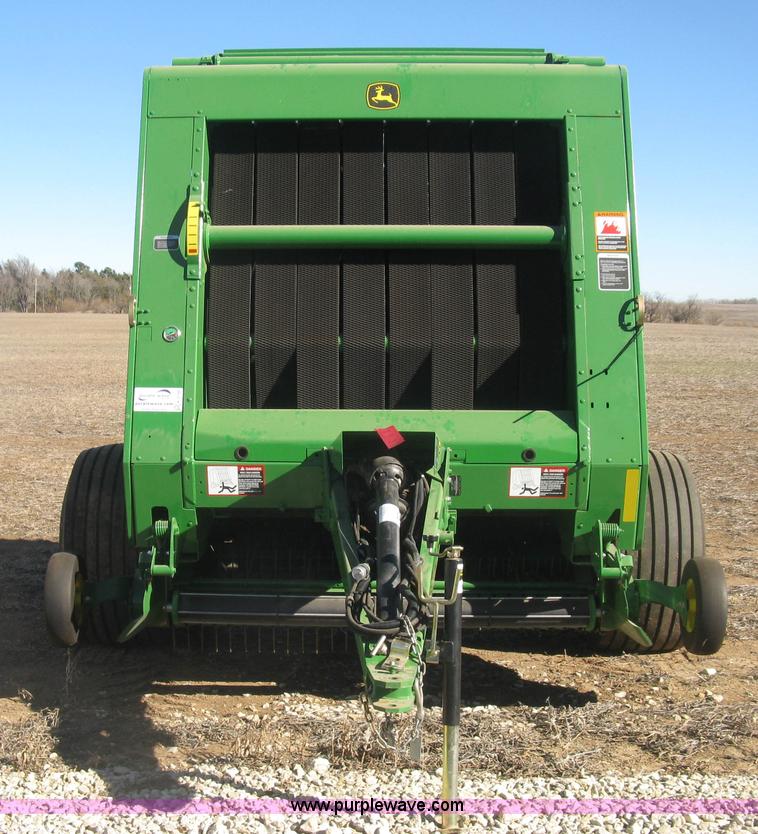 image for item K2798 2012 John Deere 568 round baler