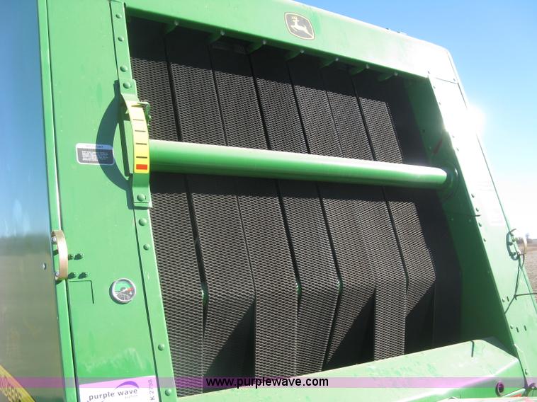 image for item K2798 2012 John Deere 568 round baler