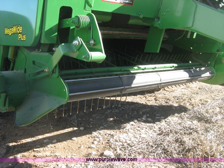 image for item K2798 2012 John Deere 568 round baler