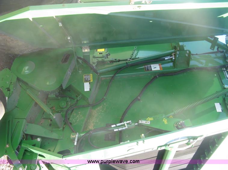 image for item K2798 2012 John Deere 568 round baler