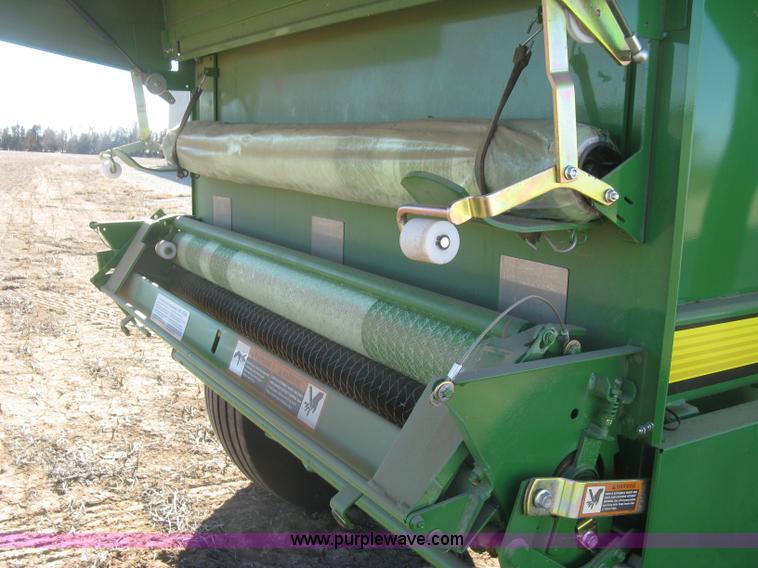 image for item K2798 2012 John Deere 568 round baler