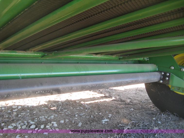 image for item K2798 2012 John Deere 568 round baler