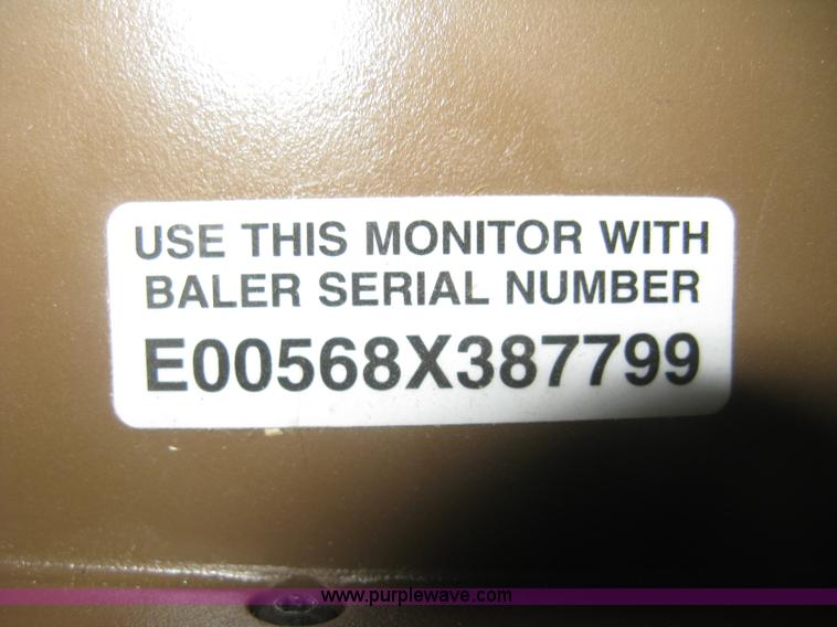 image for item K2798 2012 John Deere 568 round baler