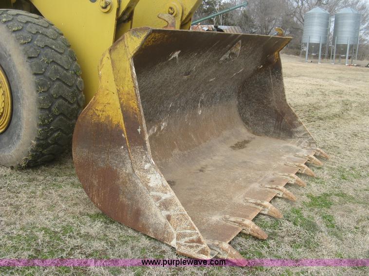 image for item K2830 1985 Clark 125C wheel loader
