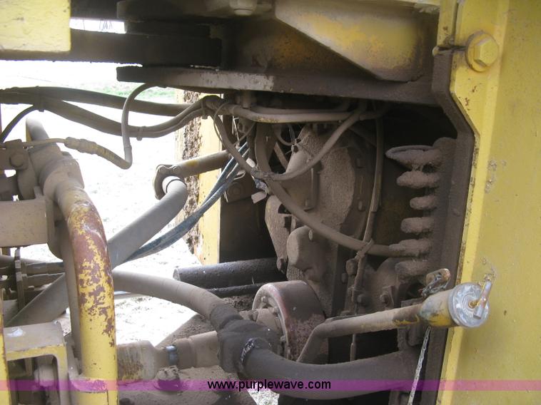 image for item K2830 1985 Clark 125C wheel loader