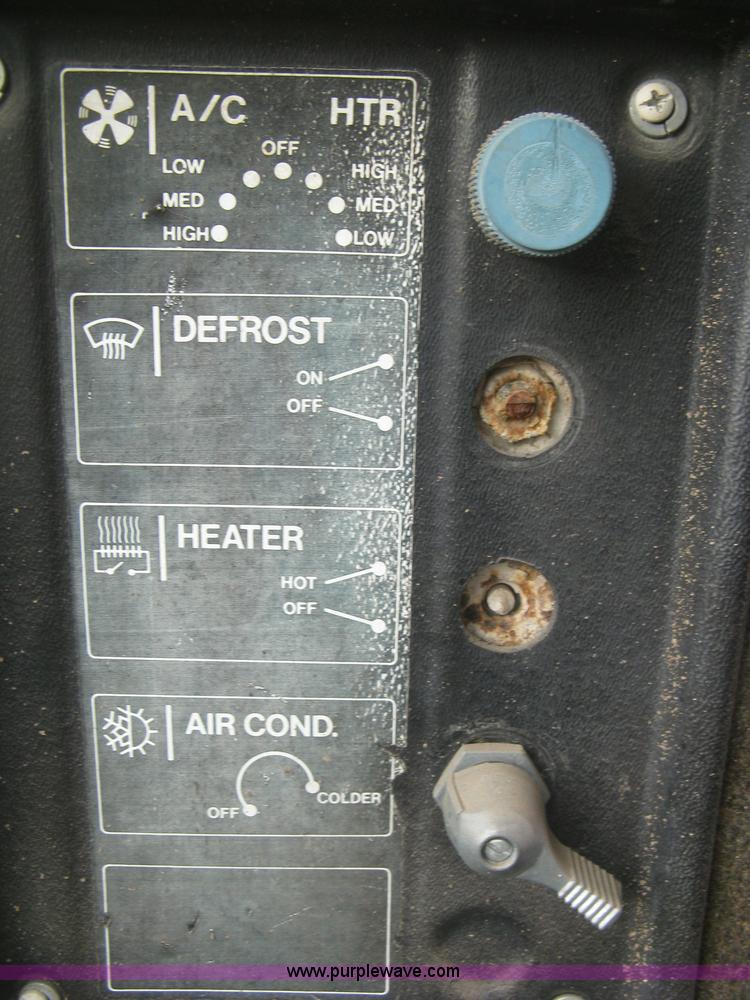 image for item K2830 1985 Clark 125C wheel loader