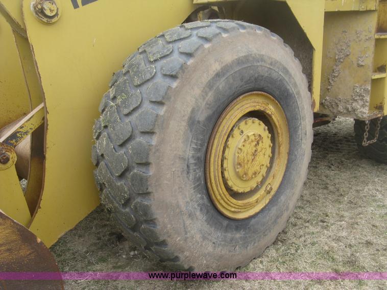 image for item K2830 1985 Clark 125C wheel loader