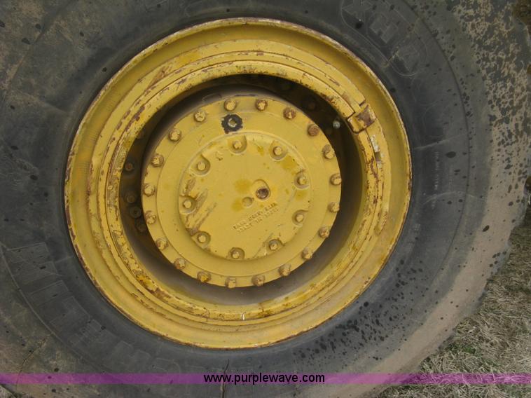 image for item K2830 1985 Clark 125C wheel loader