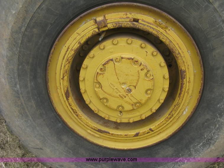 image for item K2830 1985 Clark 125C wheel loader