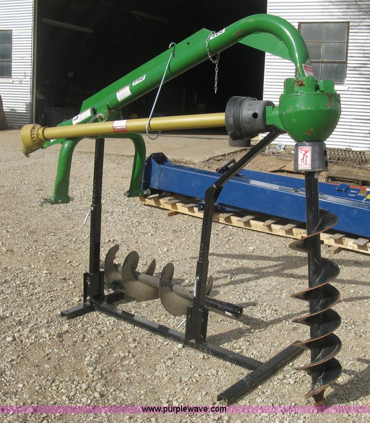Rotomec PHD400 post hole auger in Lyons, KS Item K2833 sold Purple Wave