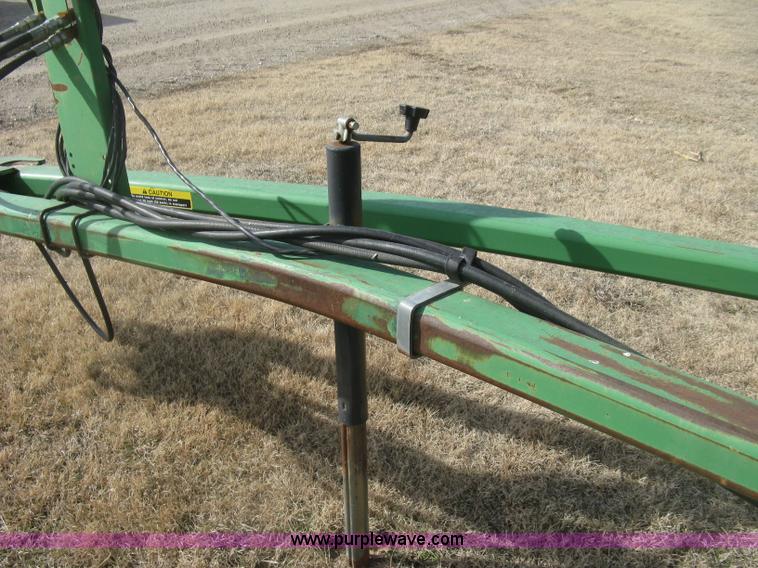 image for item K2873 2002 John Deere 2400 folding chisel plow