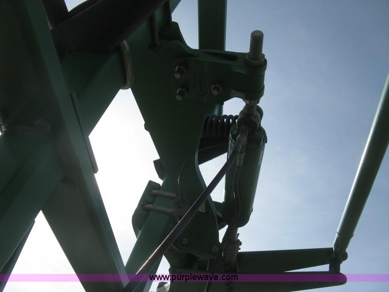 image for item K2873 2002 John Deere 2400 folding chisel plow