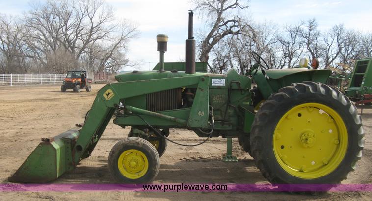 image for item K2905 John Deere 3010 tractor