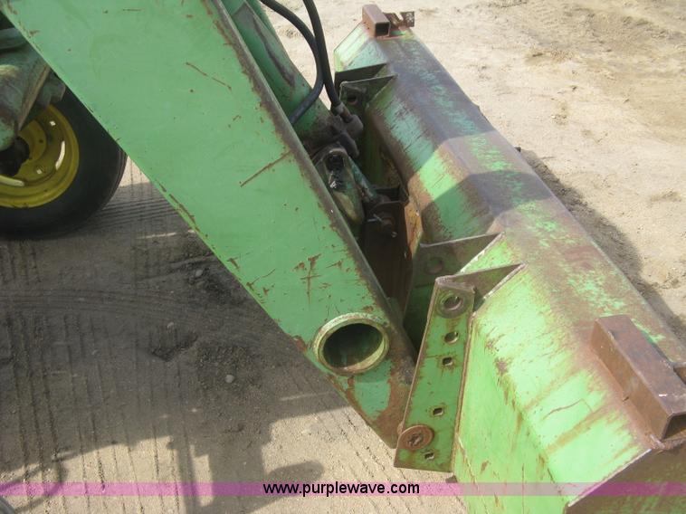 image for item K2905 John Deere 3010 tractor