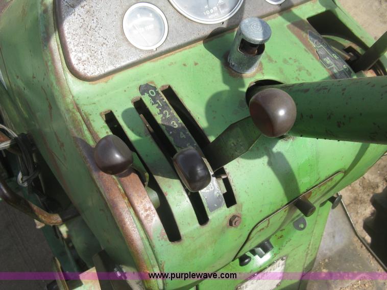 image for item K2905 John Deere 3010 tractor