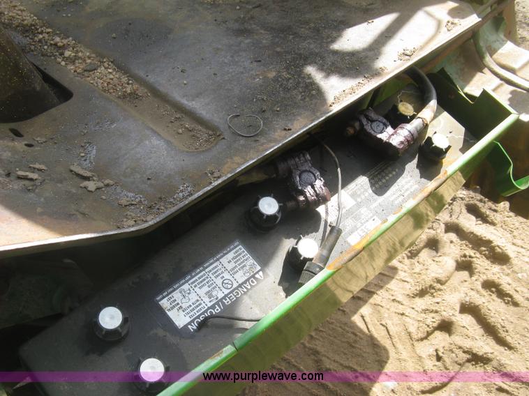 image for item K2905 John Deere 3010 tractor