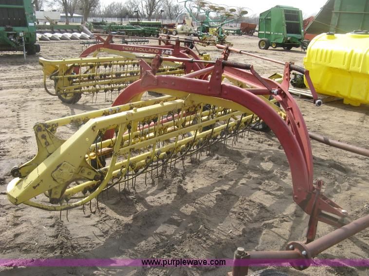 image for item K2910 New Holland hay rakes with tandem hitch
