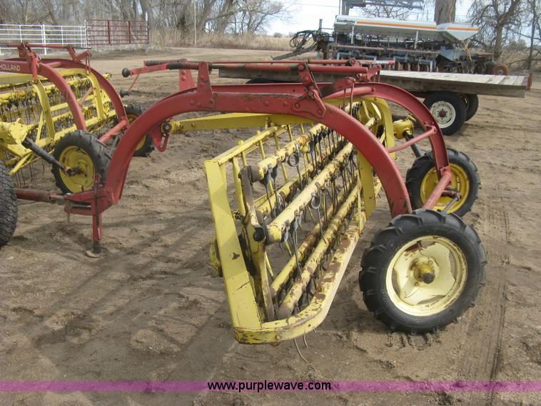 image for item K2910 New Holland hay rakes with tandem hitch
