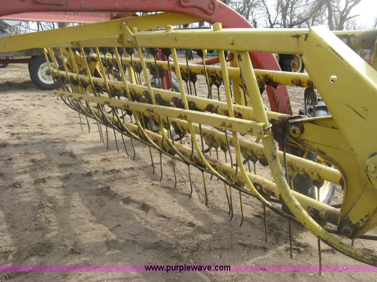 image for item K2910 New Holland hay rakes with tandem hitch