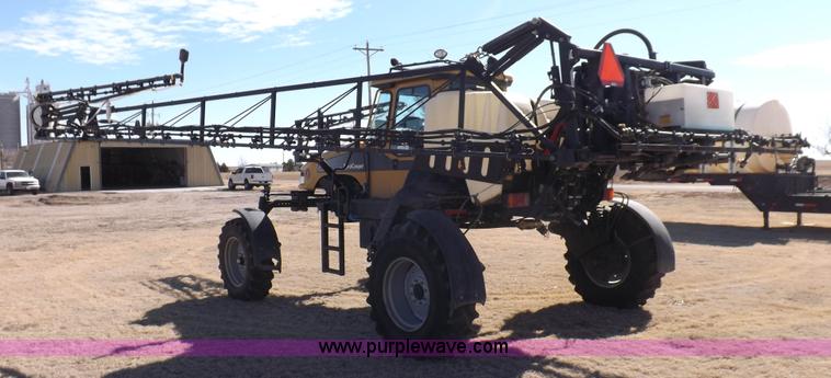 image for item K3199 2013 SpraCoupe 4460 self-propelled sprayer