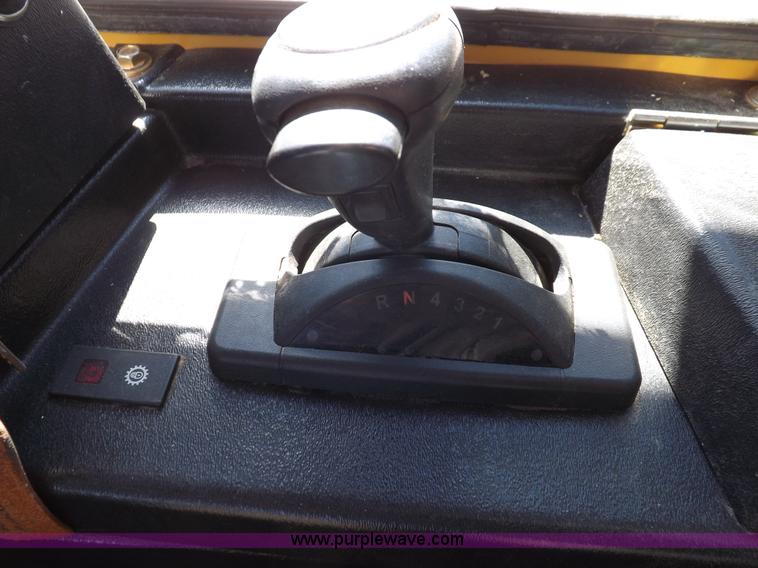 image for item K3199 2013 SpraCoupe 4460 self-propelled sprayer