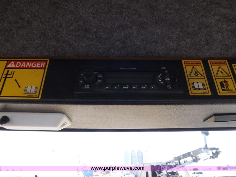 image for item K3199 2013 SpraCoupe 4460 self-propelled sprayer