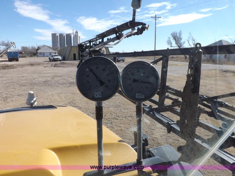 image for item K3199 2013 SpraCoupe 4460 self-propelled sprayer