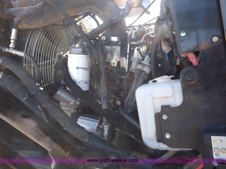 image for item K3199 2013 SpraCoupe 4460 self-propelled sprayer